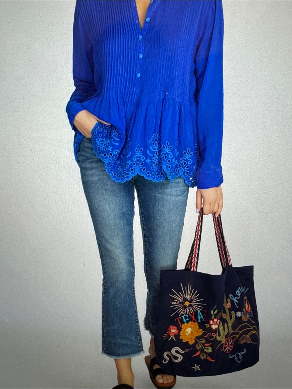 Johnny Was Navy Embroidered Texas Tote - Picture 4 of 4